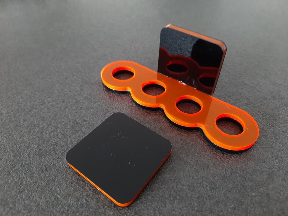 Review: RHG-Designs GLO Magnetic 4 Frag Holder