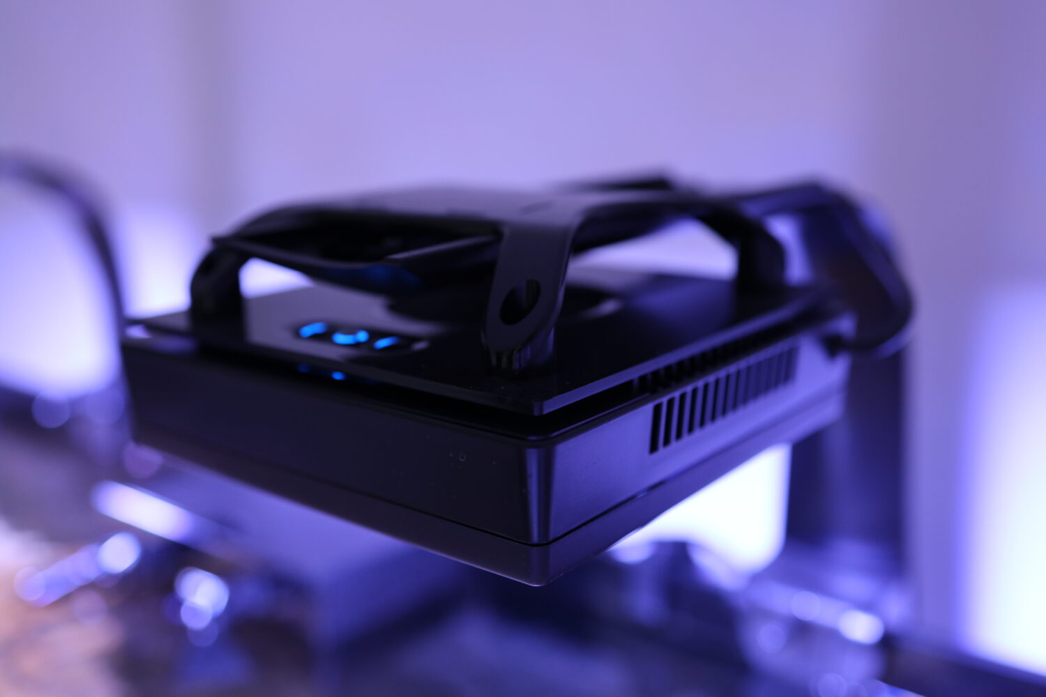 Closeup van de EcoTech-Marine Radion G5 © Zeewaternieuws