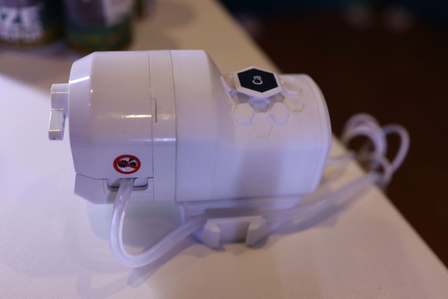 Tunze toont prototype doseerpomp en algenkrabber